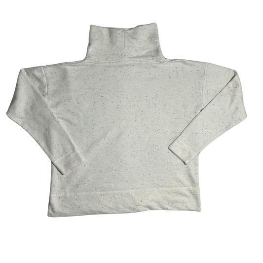 WHITE SMALL CREWNECK